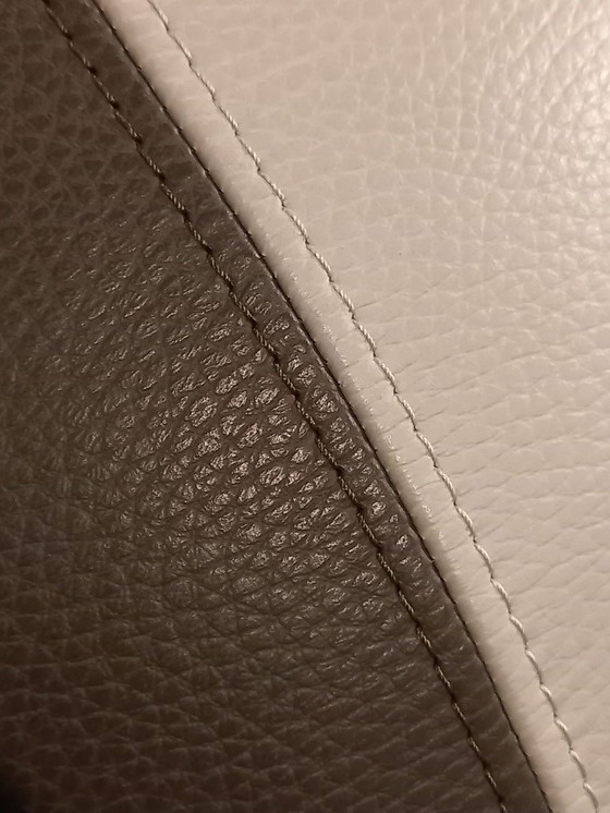 Image 1 of Leolux Pallone Dawn