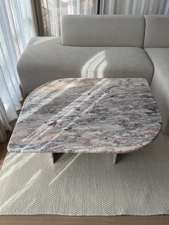 Image 1 of Vintage marble coffee table