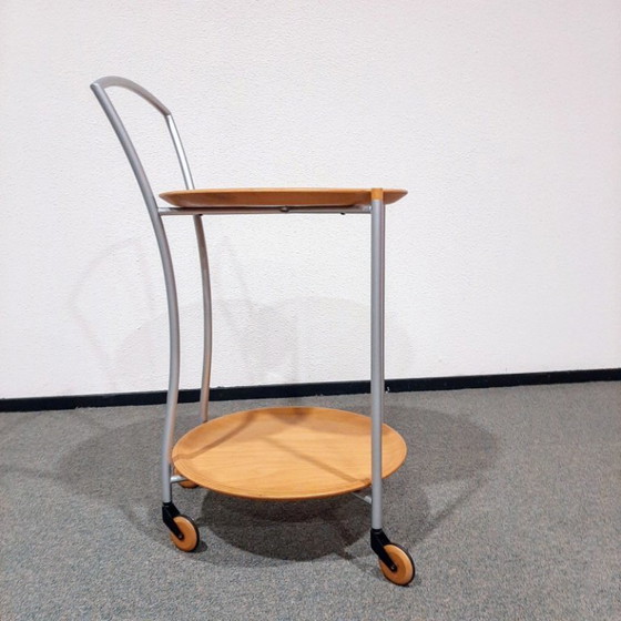 Image 1 of Houten serveertafel met dubbel dienblad en houten wielen