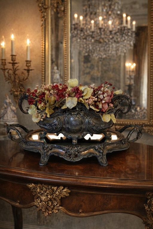 Antikes Tischmittelstück mit Spiegel „Surtout de Table“ im Stil Louis XV, Frankreich, Anfang des 20. Jahrhunderts