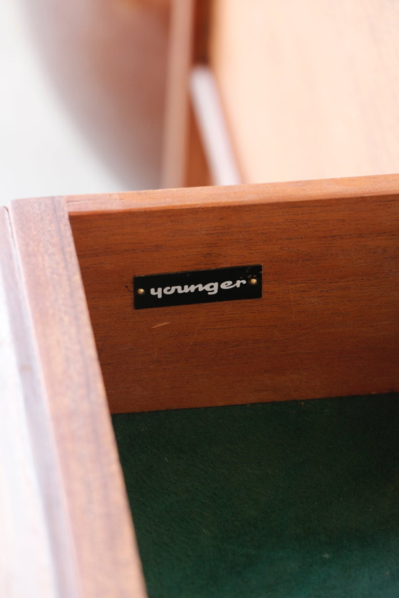Image 1 of Da Silva" vintage sideboard - Younger
