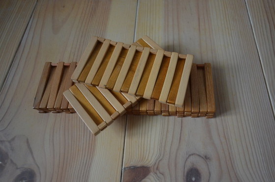 Image 1 of Vintage houten onderzetter, opvouwbaar