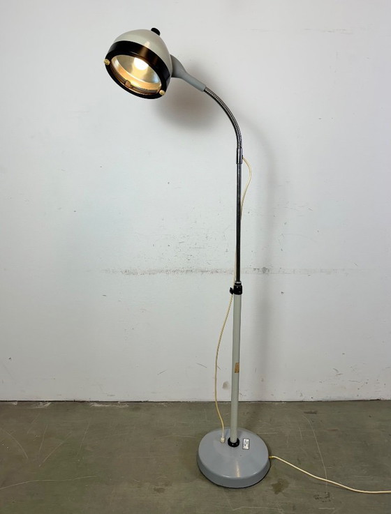 Image 1 of Vintage Medical Gooseneck Floor Lamp from Famed, 1970s