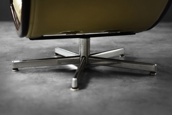 Image 1 of Vintage Mid-Century German Modern Leather Swivel Armchair by Eugen Schmidt for Soloform, 1960s