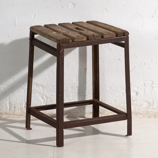 Antique industrial stool in pine wood and iron – Central Europe, circa 1950