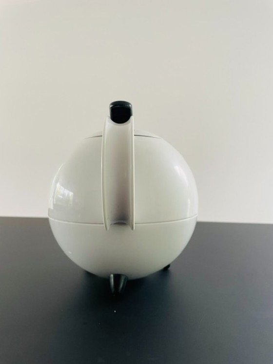 Image 1 of Bouteille isotherme Leifheit Galileo – Hans Erich Slany – un classique du design postmoderne