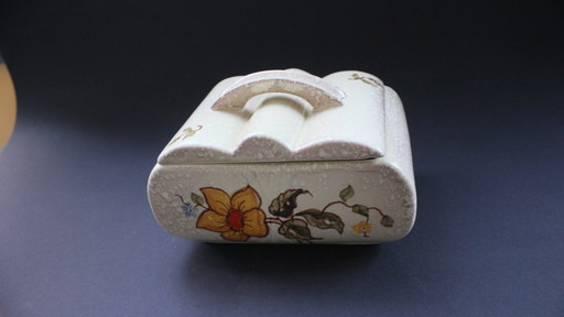 Caja Art Déco con tapa y un esmalte muy inusual, para bombones o galletas, década de 1930.