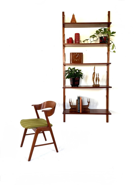 Vintage Deens Teakhouten Wandsysteem ‘60 – Wandkast, Wood, Brass (photo 11 of 13)