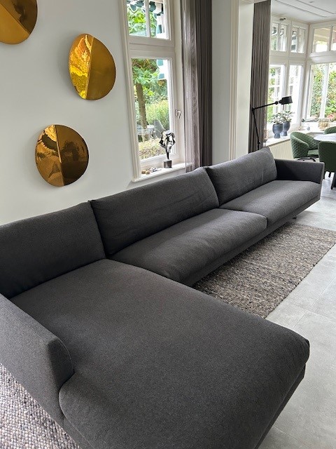 Montis Sofa Axel 5 Sitzer mit Chaise Longue