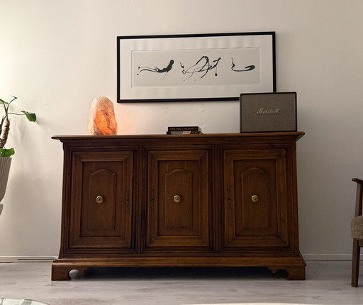 Buffet vintage authentique