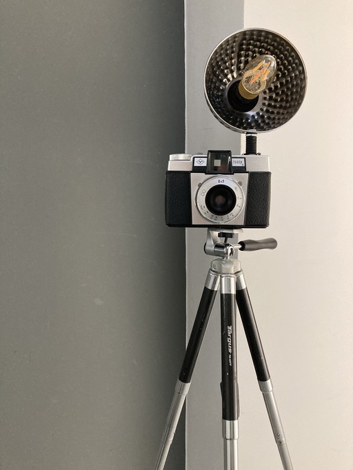 Lampe de table ou de sol Caméra Vintage