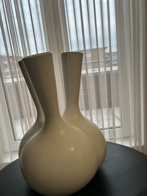Cor Unum MaMa vase Roderick Vos