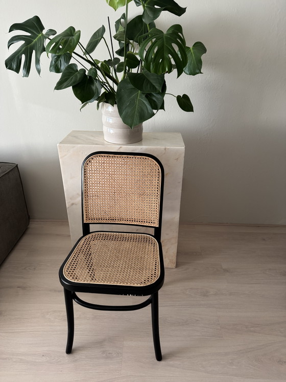 Image 1 of 4 schwarze Stühle im Thonet-Stil mit Rattansitzen