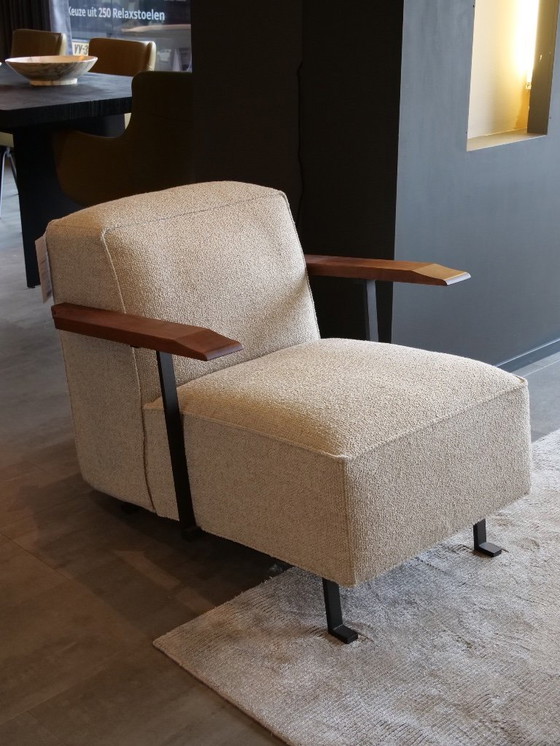 Image 1 of Poltrona Gelderland Woody