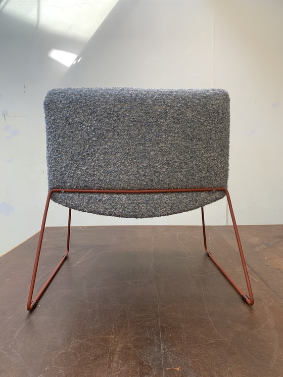 Image 1 of Sedia di design restaurata – Lana bouclé e acciaio inossidabile