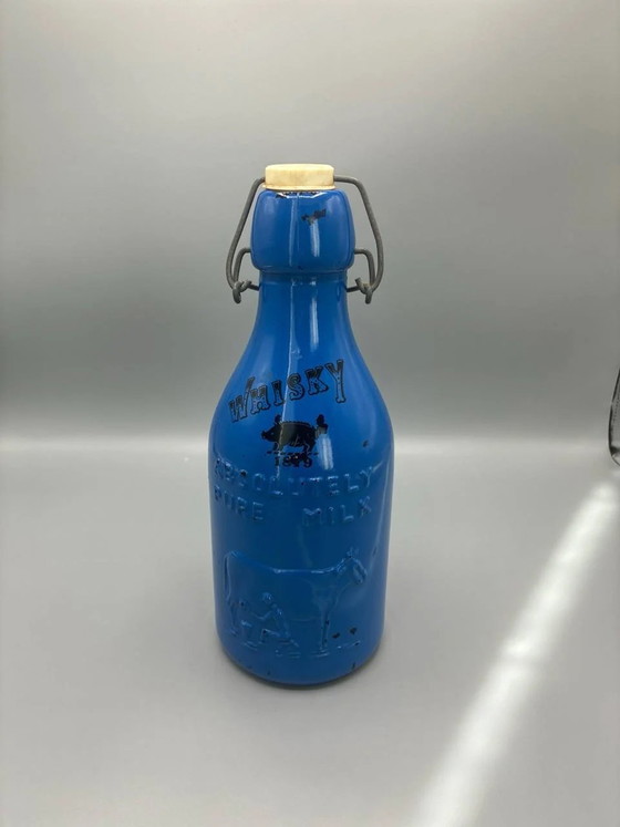 Bottiglia vintage blu con tappo a cerniera per whisky al latte, decorazione retrò – Bicchieri e caraffe, Glass (photo 4 of 7)