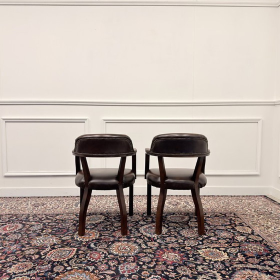 Juego de sillas de oficina Chesterfield inglesas – Sillones, Leather, Wood (photo 4 of 9)