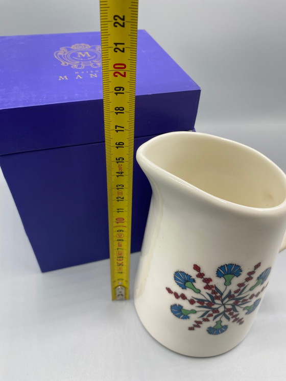 Kan met porseleinen ornamenten – Manoï House – Decoratieve objecten, Porcelain, Klassiek (photo 5 of 6)