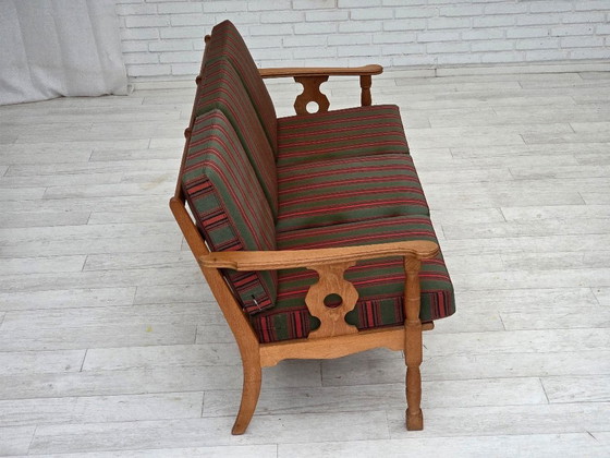 Image 1 of Dänisches 3-Sitzer-Sofa aus den 1970er Jahren, grüne Möbelwolle, Eichenholz.