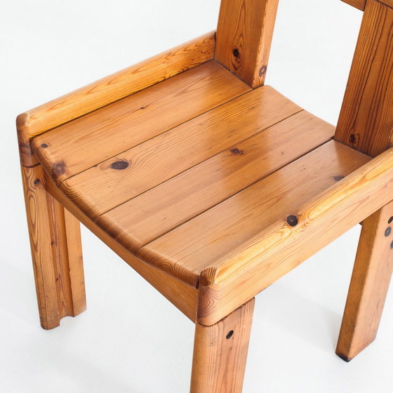 Chaises vintage en pin. Conçues par Silvio Coppola pour Fratelli. – Fratelli Montina (photo 15 of 16)