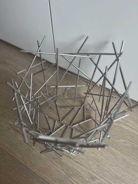 Image 1 of Corbeille Alessi esplode