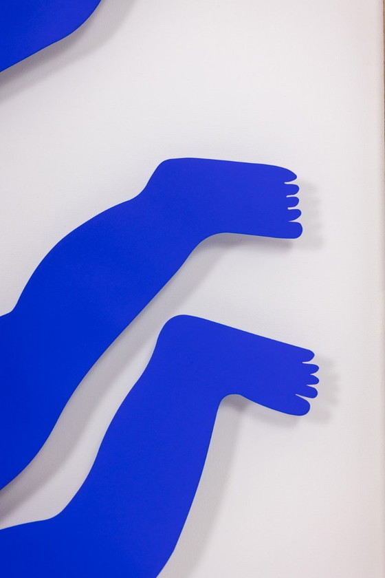 Image 1 of Antonine de Saint Pierre, blau lackiertes Metallschild. Zeitgenössisch.