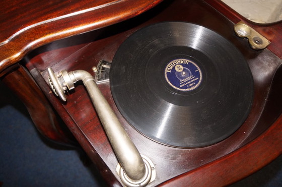 Image 1 of bellissimo tavolo in mogano pesante con extra