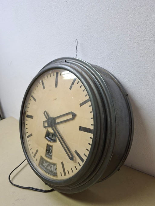Paauwe's Patent calendar wall clock - ca. 1935/1940
