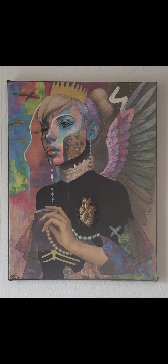 Image 1 of Queen of Fragments Canvas