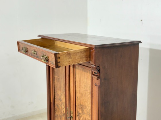 Image 1 of Beautiful antique Gründerzeit (late 19th-century) vertiko chest of drawers circa 1900 – elegant walnut veneer & brass fittings
