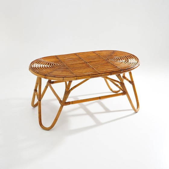 Image 1 of Rotan salontafel met ovaal blad, jaren 1950