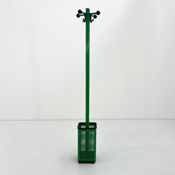 Appendiabiti e portaombrelli verde perforato di Neolt, anni '80 – Metallo, Plastica (photo 2 of 6)