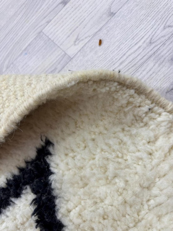 Image 1 of Authentic Moroccan rug 250cmx150cm 