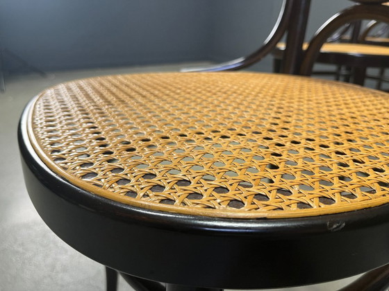 Image 1 of Thonet nr. 207 eetkamerstoelen 'Long John', set van 6, 1985