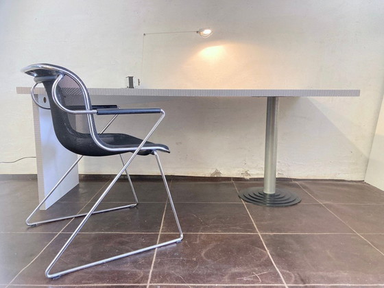 Image 1 of Grande scrivania in stile anni '80, modello Kroma, disegnata da Antonia Astori per Driade.