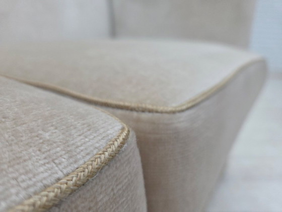 Image 1 of Divano danese a due posti con braccioli a goccia, anni '70, rivestimento in velluto.