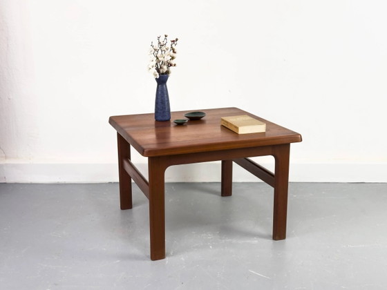 Tavolino da caffè danese in teak di Niels Bach, anni '60 – Bach (Niels), Tavolini da caffè (photo 16 of 18)