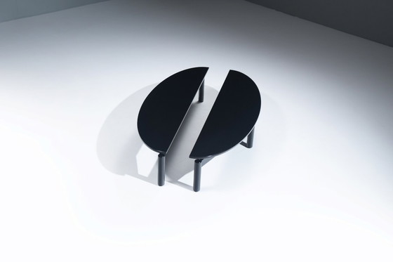 Image 1 of Superbes tables basses vintage Sinbad de 1989, conçues par Vico Magistretti pour CASSINA Italie.