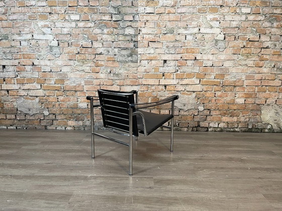 Image 1 of Cassina LC1