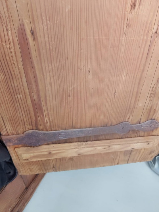 Image 1 of Antica credenza da fattoria del 1890, trattata contro i tarli.