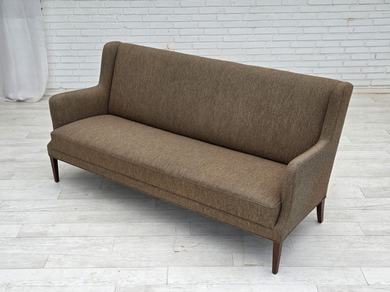 Image 1 of Canapé danois 3 places des années 1960, meuble en laine, bois de teck