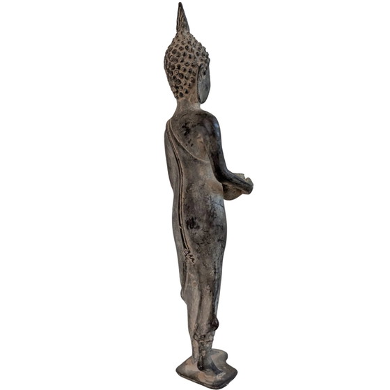 Buda tailandés de bronce de pie con cuenco de limosnas y Abhaya Mudra - 29 cm – Esculturas, Bronze (photo 5 of 10)