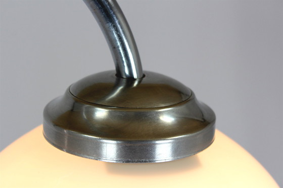 Image 1 of Gerestaureerde Art Deco Bauhaus vloerlamp van Jindrich Halabala, 1940S