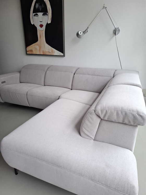 Image 1 of Hoekbank Montel.