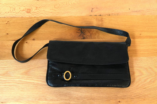 Vintage 1970/80s Black Leather Shoulder Bag - Timeless Retro Chic