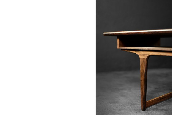 Image 1 of Mesa de centro danesa de mediados de siglo con estante, años 60