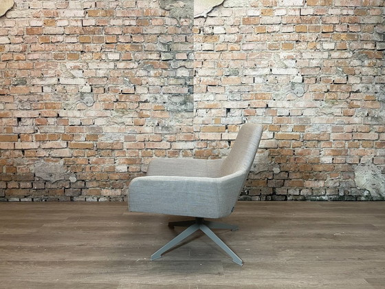 Image 1 of Palau Floyd