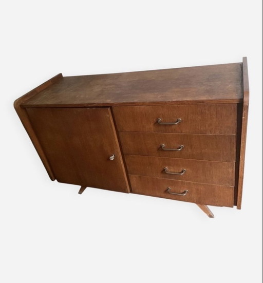 Aparador de estilo escandinavo de los años 60 y 70