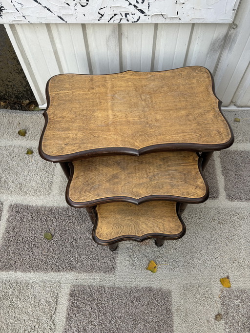 tables d'appoint vintage en bois