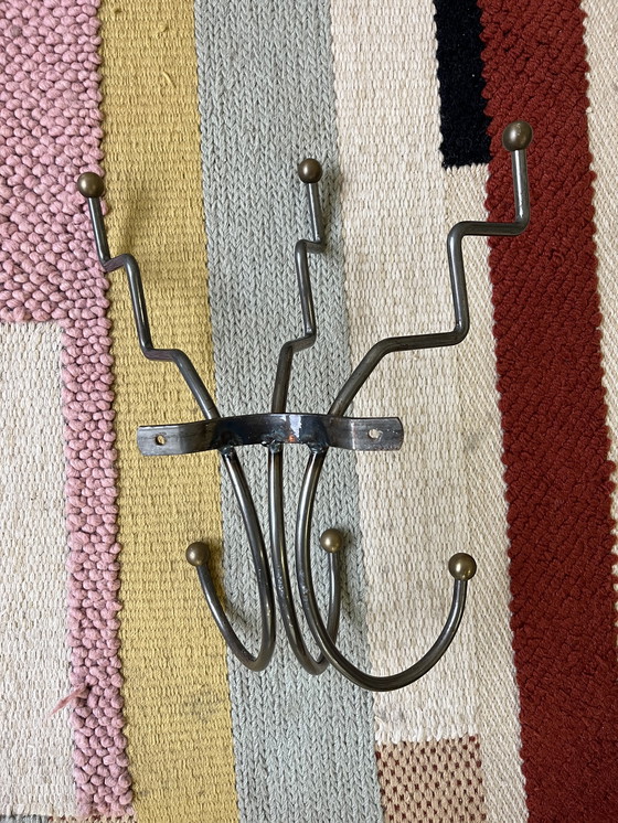 Image 1 of porte-manteau en métal de style moderne du milieu du siècle